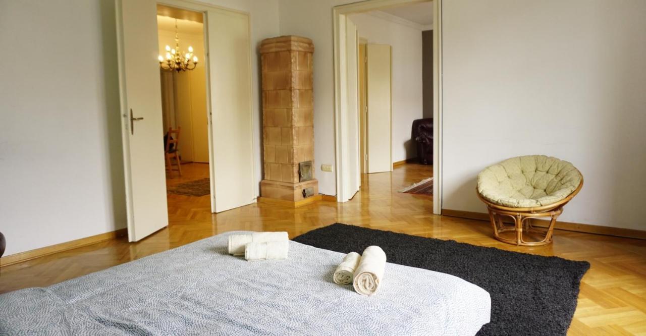 Green Land Apartment Belgrado Buitenkant foto