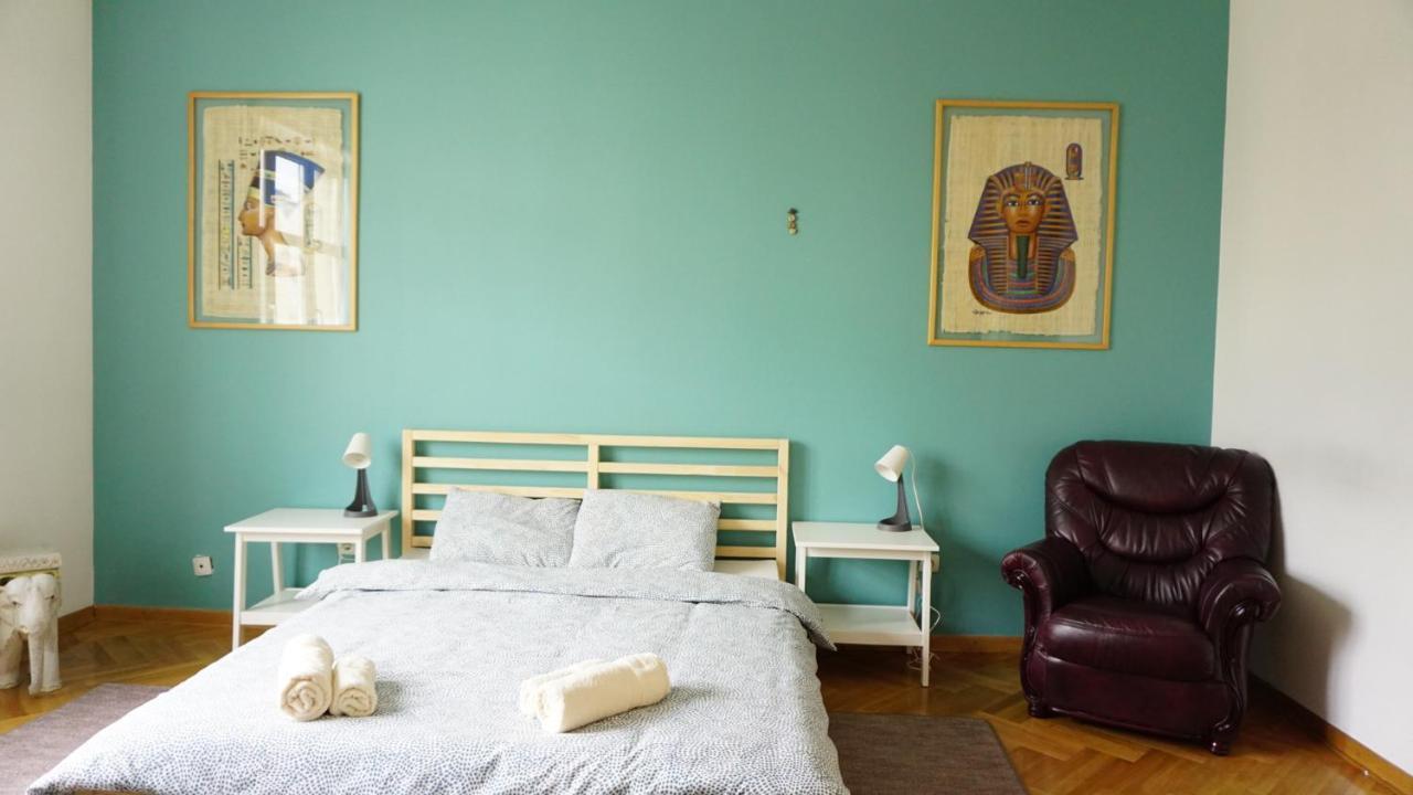 Green Land Apartment Belgrado Buitenkant foto